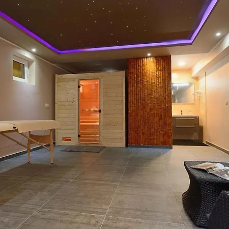 In I Lejlighed Sukošan