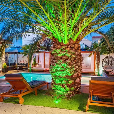 Apartamento In I Sukošan