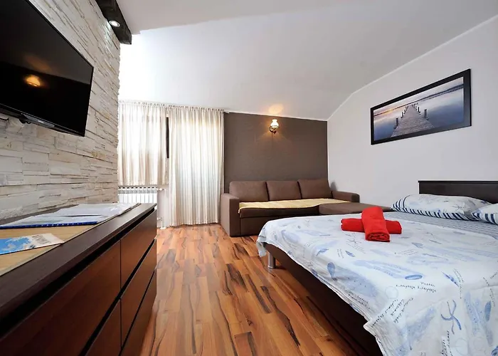 Apartamento In I Sukošan